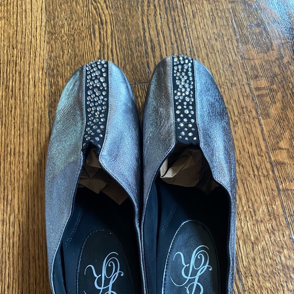 J. Renee good lightly used like new condition shoe - Picture 3 of 5